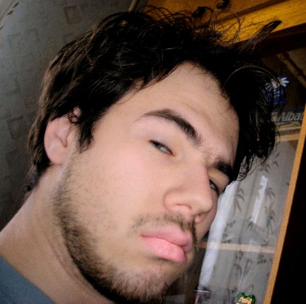 Паша Птющев